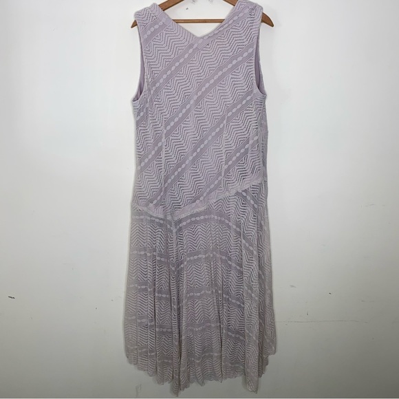 Chris McLaughlin 16W Elegant Sleeveless Lace Dress in Beige - Picture 10 of 10